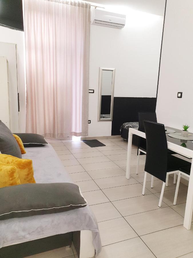 Studios Centar Split Eksteriør billede